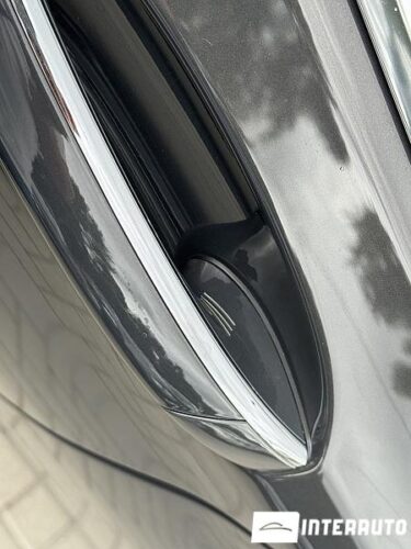 BMW 745e 43 interauto-car