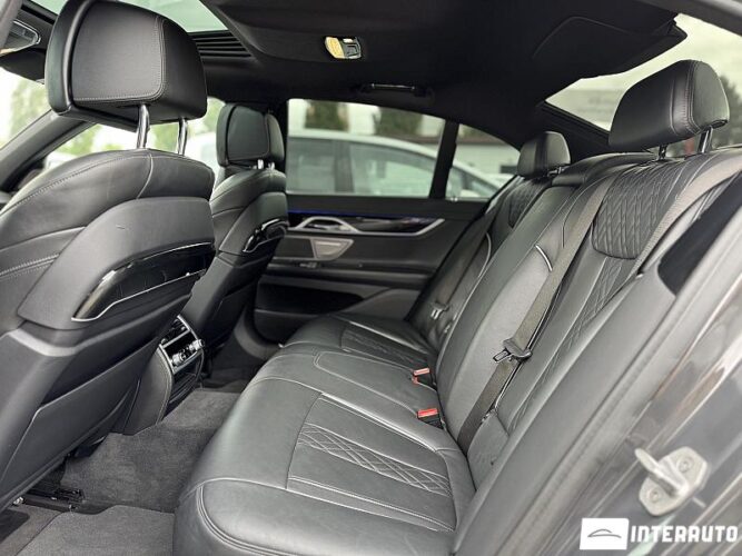 BMW 745e 56 interauto-car