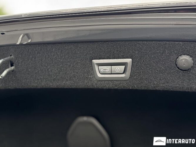 BMW 745e 41 interauto-car