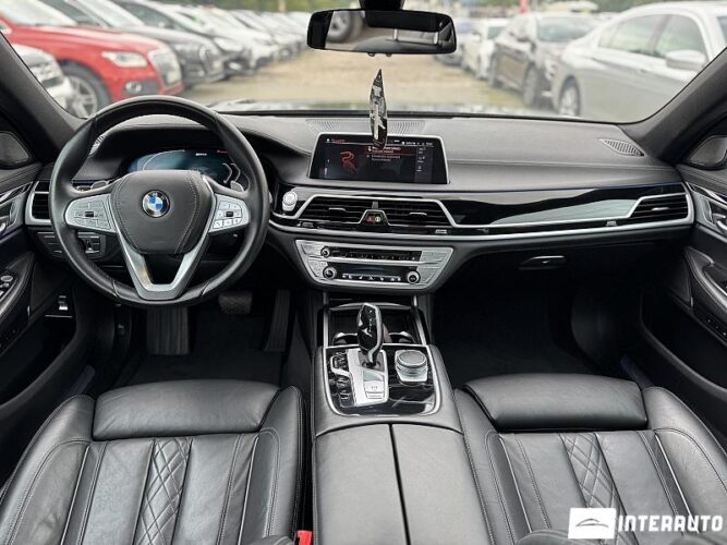 BMW 745e 55 interauto-car