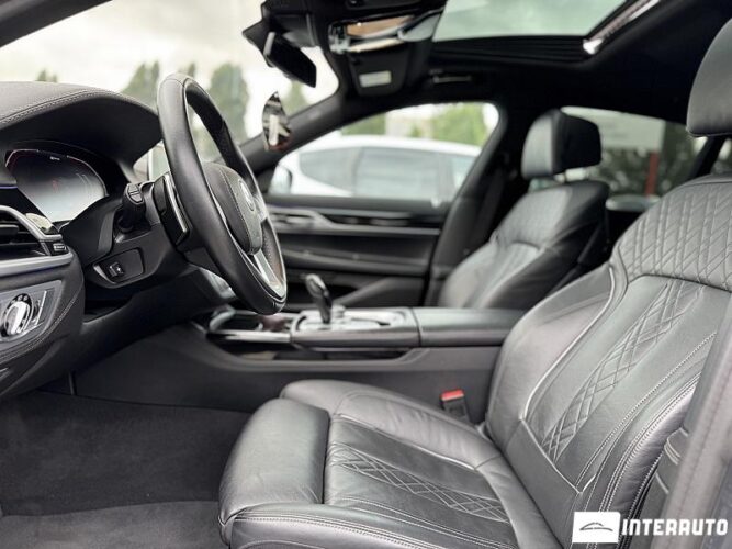 BMW 745e 46 interauto-car