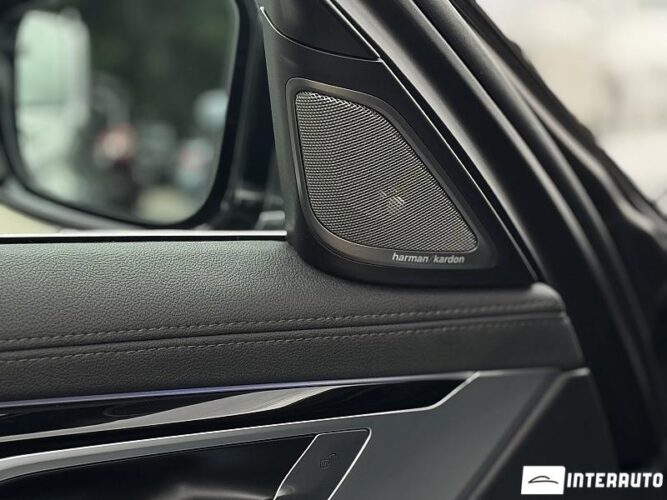 BMW 745e 45 interauto-car