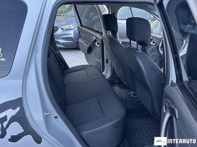 Dacia Duster 44 interauto-car