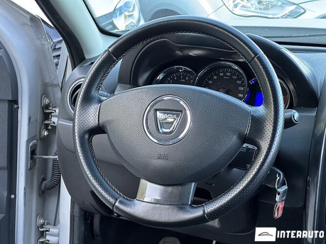 Dacia Duster 37 interauto-car