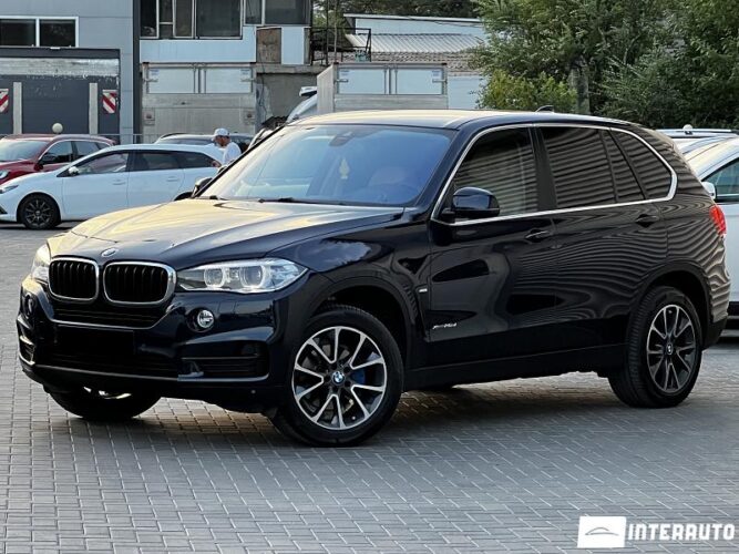 BMW X5 2.5D 2016 doar la InterAuto