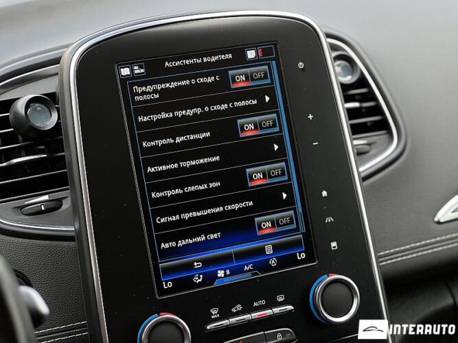 Renault Grand Scenic 45 interauto-car