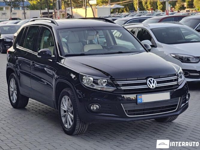 Volkswagen Tiguan 30 interauto-car