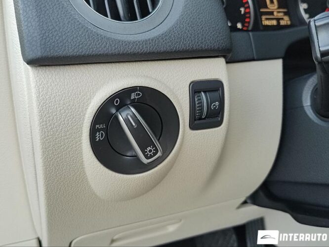 Volkswagen Tiguan 44 interauto-car