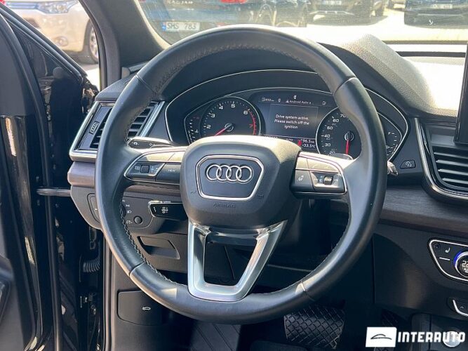 Audi Q5 Sportback 42 interauto-car