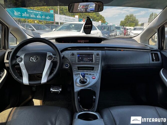 Toyota Prius 35 interauto-car