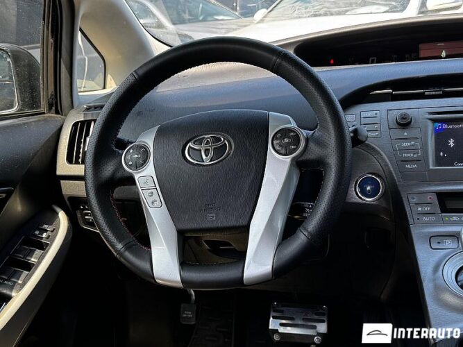 Toyota Prius 34 interauto-car