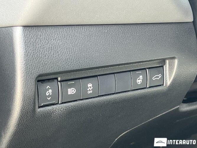 Toyota Venza 54 interauto-car