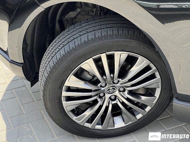 Toyota Venza 50 interauto-car