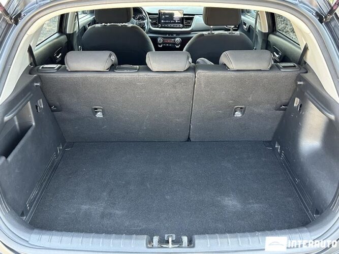 Kia Stonic 45 interauto-car