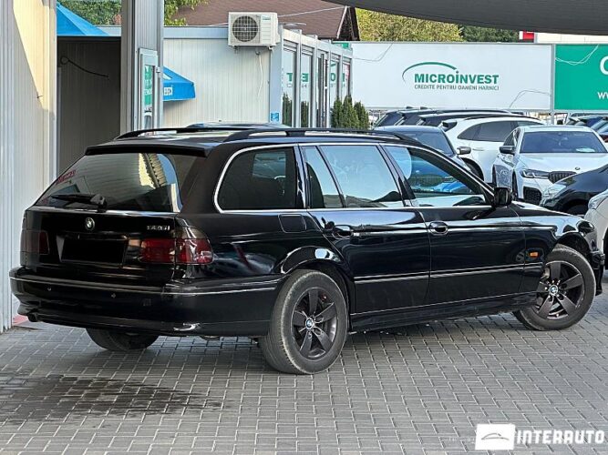 BMW 520 32 interauto-car
