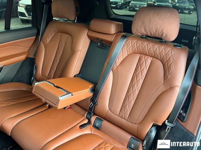 BMW X7 4.0d 59 interauto-car