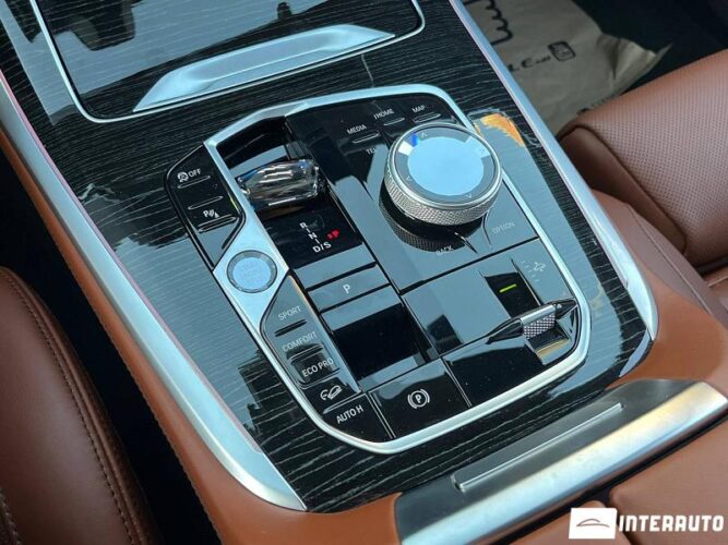 BMW X7 4.0d 54 interauto-car