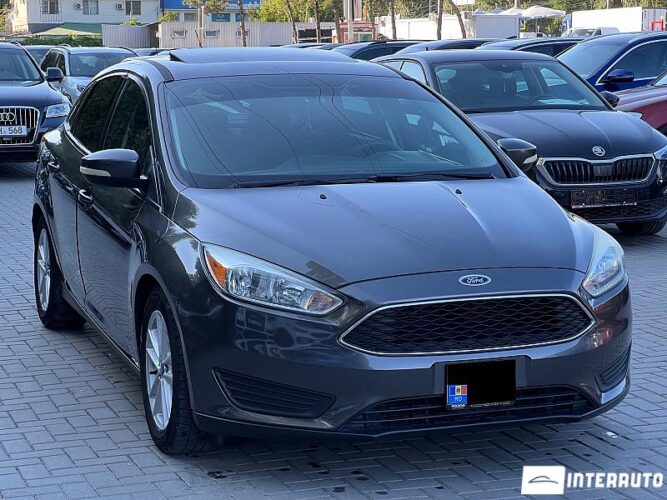 Ford Focus 31 interauto-car