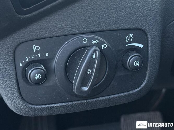 Ford C-MAX 47 interauto-car