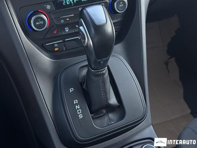 Ford C-MAX 41 interauto-car