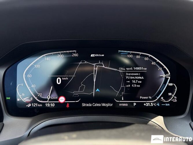 BMW 330E 43 interauto-car