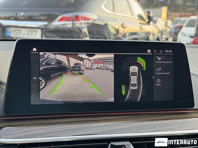 BMW 530e 45 interauto-car