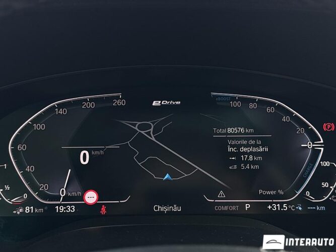 BMW 530e 43 interauto-car