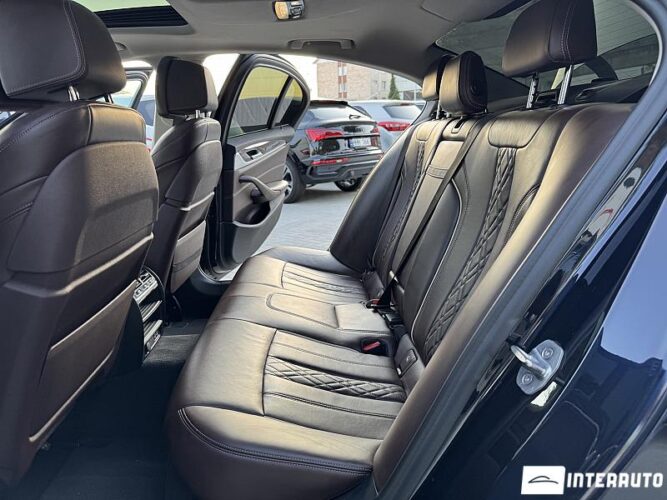 BMW 530e 48 interauto-car