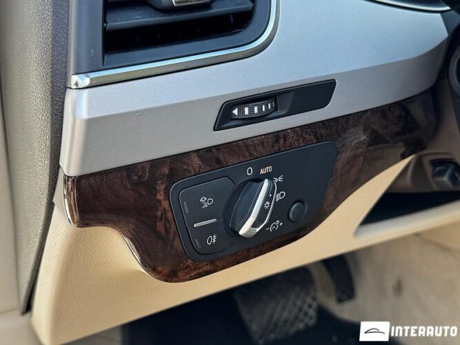 Audi Q7 53 interauto-car