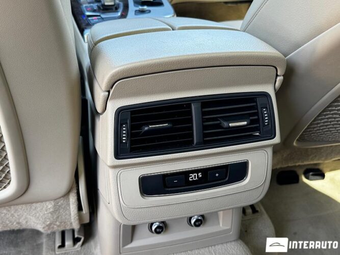 Audi Q7 57 interauto-car