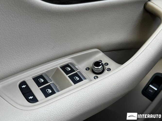 Audi Q7 55 interauto-car