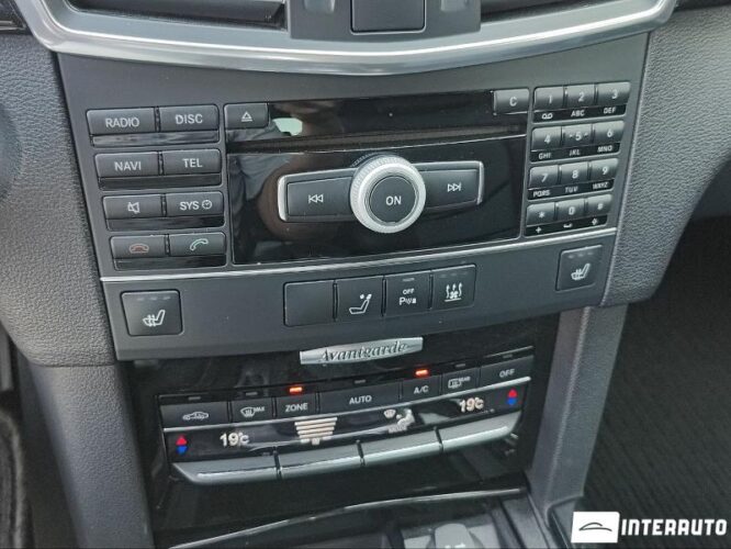 Mercedes E 220 41 interauto-car