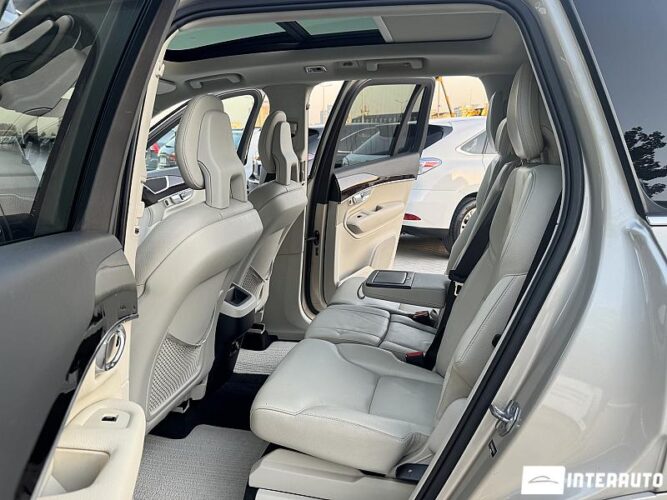 Volvo XC 90 48 interauto-car