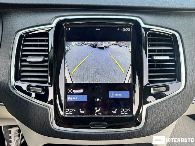 Volvo XC 90 45 interauto-car