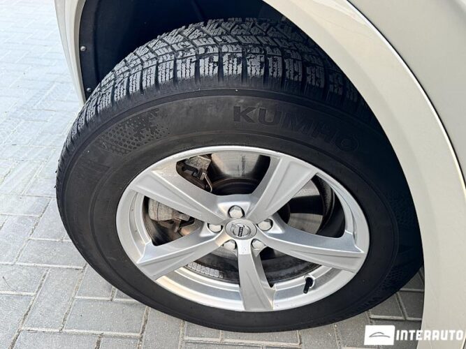 Volvo XC 90 53 interauto-car