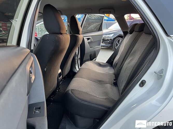 Toyota Auris 42 interauto-car