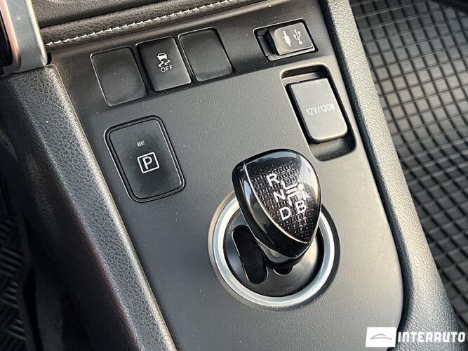 Toyota Auris 40 interauto-car