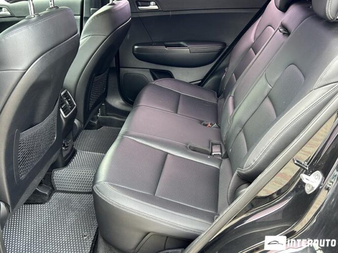 Kia Sportage 43 interauto-car