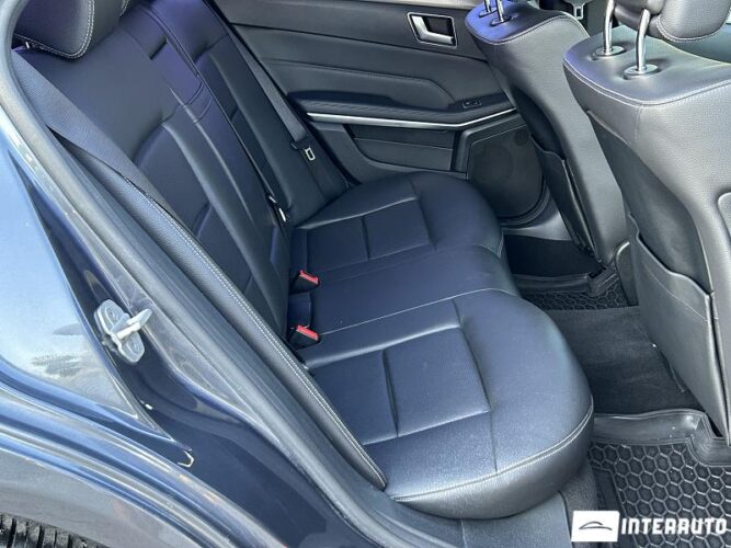 Mercedes E 220 4Matic 49 interauto-car