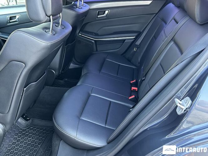 Mercedes E 220 4Matic 50 interauto-car