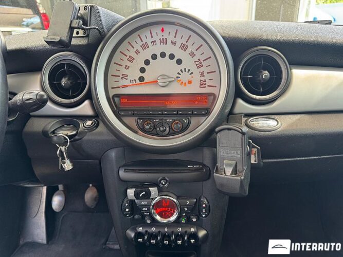 Mini Cooper 34 interauto-car