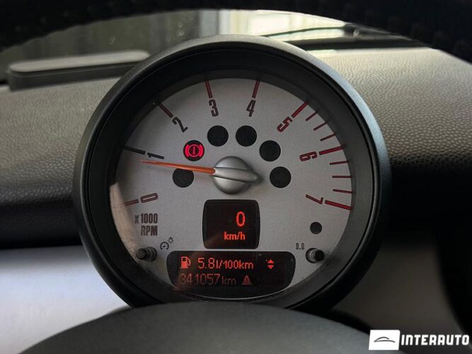 Mini Cooper 33 interauto-car