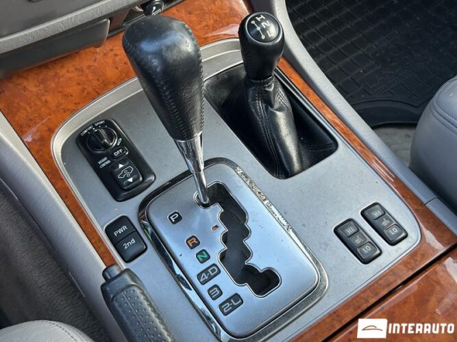 Toyota Land Cruiser 41 interauto-car