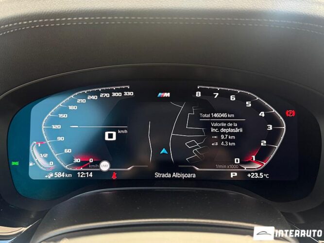 BMW 530e 38 interauto-car