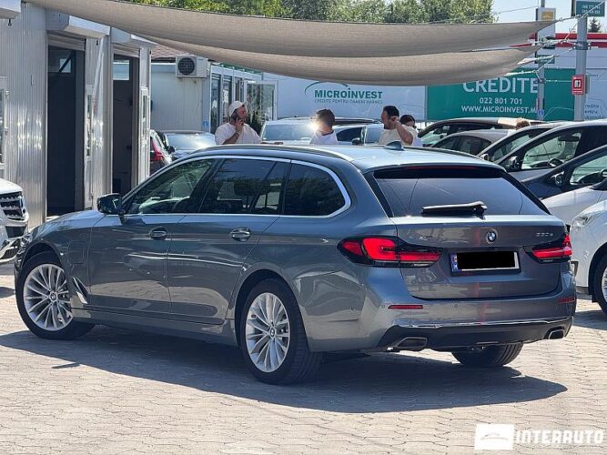 BMW 530e 32 interauto-car