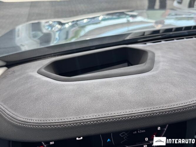 BMW 530e 42 interauto-car