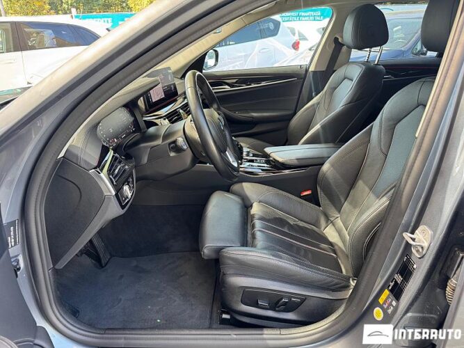 BMW 530e 34 interauto-car