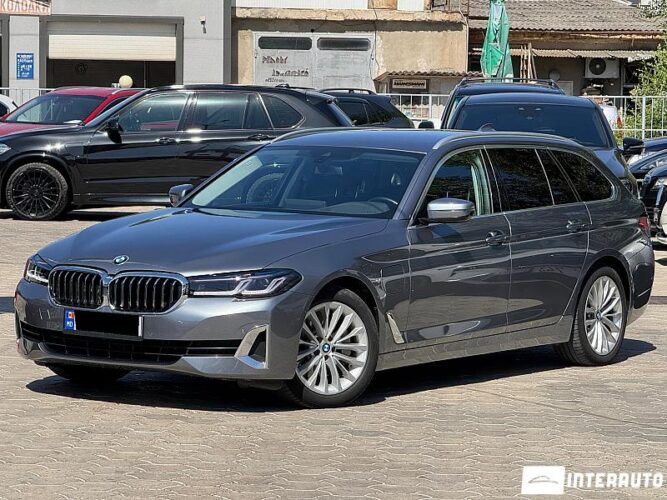 BMW 530e 29 interauto-car