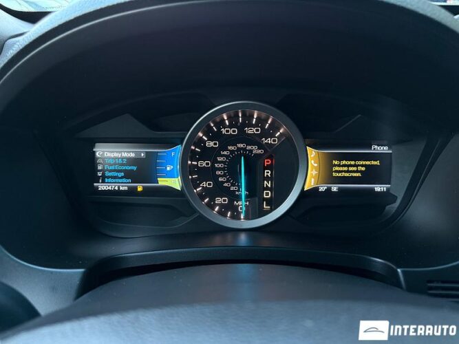 Ford Explorer 40 interauto-car