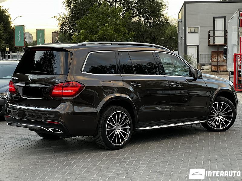 Mercedes GLS 350d 14 automobil-interauto